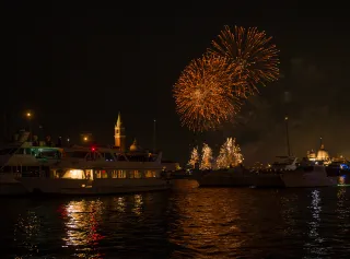 Alle zusammen bei der Festa del Redentore in Venedig