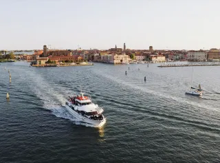 Alle zusammen bei der Festa del Redentore in Venedig