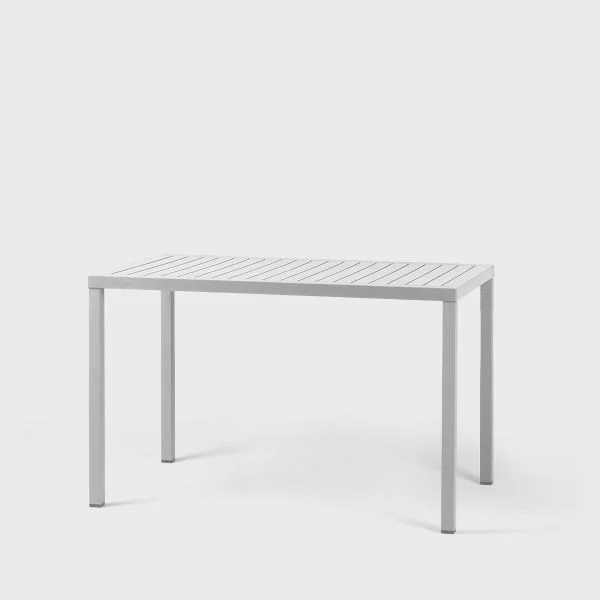 Table extérieure démontable (mais costaude!) par Copeaux And Co